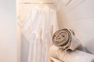 Pepperwood Pods -  - 7