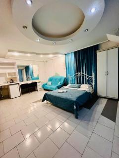 Studio Bucuresti - 1