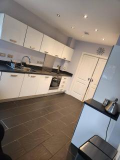 2 Bedroom Modern House - 6