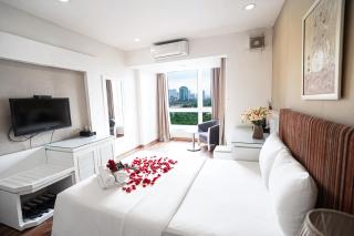 Horizon Hotel Apartment - 1