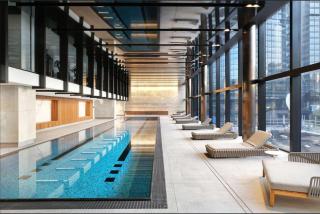 Docklands Gem with city views, walk to Marvel, DFO, MCEC, Parking, Pool, & Gym! - 5