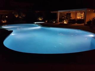 West Villa Mountain View - 2