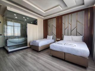 The Golden Pera's Hotel & Spa - 4