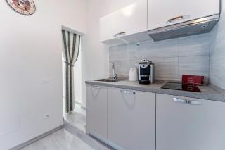 UNYCA - Incantevole Studio in Piazza Santa Croce - 5