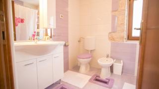 Rustic villa Casa Mendula with grill in Tinjan - 1