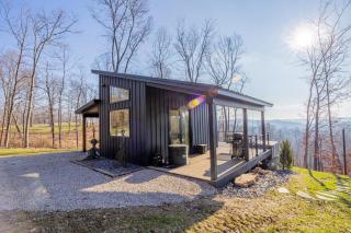 Couple's Cabin with Hot Tub, Fire Pit, Sauna near French Lick, IN - 4