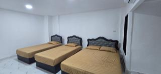 Kea House 1- 4BR Vacation house near Airport, Family friendly - 0