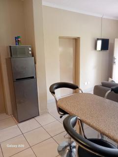 Victoria Apartments - 4