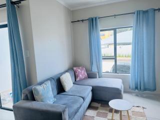 High End 93 On New Stay - 0