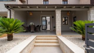 Modern villa Molindrio with pool in Porec - 9