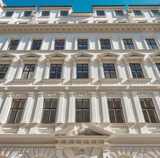 Brand NEW Premium City Apartment in Prime Location - 0