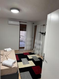 Korca Central Retreat - Tirana - 3