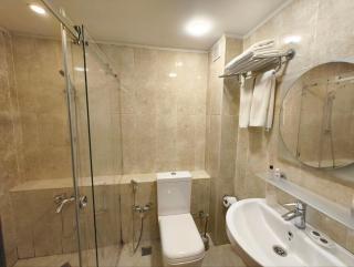 Deluxe Hotel by Zorge street - 3