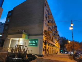 Deluxe Hotel by Zorge street - 6