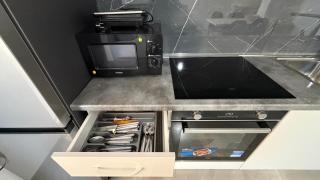 Eleanor Seeside Apartment - 5