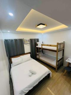 Aladdin's Guest House - 9