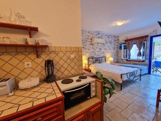 Vasilis Boutique Studios - 6