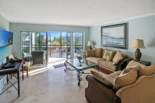 LBK 2BR Condo on the Bay with Water Views Beachbound Bliss - 3