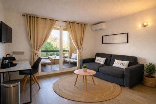 T2, swimming pool, Tennis MC - 4