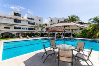 Villa Zona Hotelera Playa, Laguna y Ferry a Isla - 8