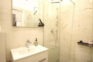 Cozy Apartments in Central Location with Free Parking on Availability - 2