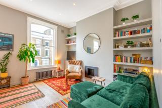 Chic Sun-Lit 1BR flat 2 min to Canonbury Tube - 0