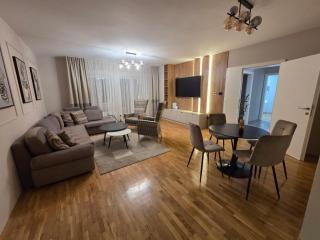 PARADISO STAN Bijeljina - 0