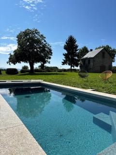 Maison d'exception au Longeard -  - 2