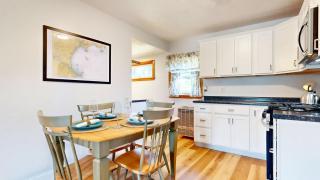 Seaglass Cottage by Bayley Vacation Rentals - 1
