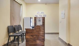 OYO Flagship Hotel Town House - 4