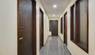 OYO Flagship Hotel Town House - 8