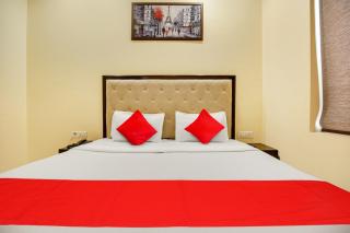 OYO Flagship Hotel Town House - 6