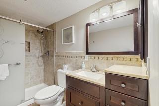 Dolphin Point 105A - 2