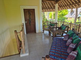 Petasha Bustani Villas Diani with pool and parking - 3