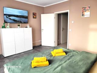 Große 3-Zimmer Wohnung, zentrale Lage. - 1