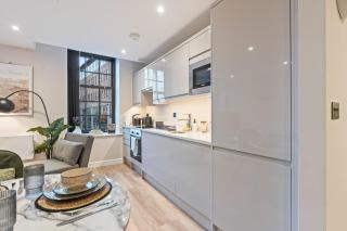 Studio Seven - Leeds City Centre - 6