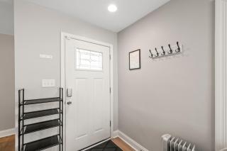 Family Friendly Five Bedroom Home Near Washington DC - 4
