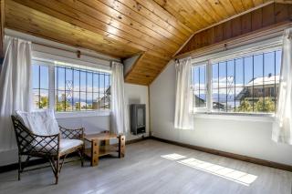 Cabaña céntrica con estacionamiento - 9