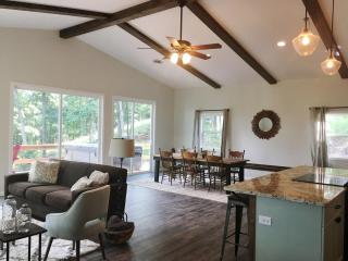 Camp Carter Bunkhouse - 9