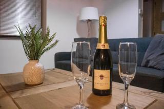 Cwm Level 2BR Home with Parking Near Swansea Stadium - Swansea - 9