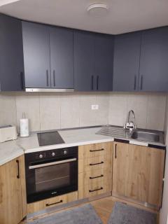 Kamela's Golden Home - Tirana - 8