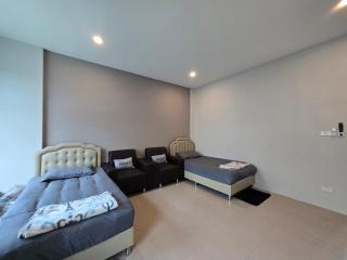 Happy Fitness Homestay - 9