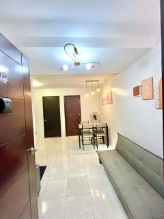 2BR Family Condo for 6pax near IT Park Budget Stay at Urban Deca Homes Banilad by Gerra unit Khero - Mandaue City - 8