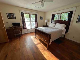 Hidden Gem! Sunny, Relaxing, Two-Room Apartment - 9