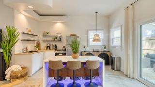 Near Sullivan’s Island Downtown w Outdoor Dining The Arsenal by AvantStay - 7