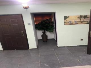 Orange Bricks House - 3