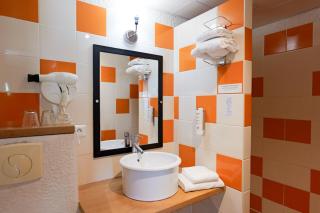 Contact Hôtel Le Relais de Vellinus - 2