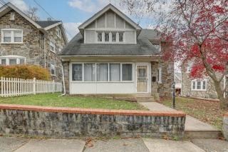 8 Mi to Liberty Bell! Spacious and Charming Home - 0