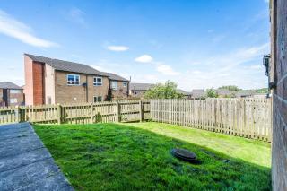 2BDR Modern Flat with Free Parking - 4