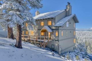 Wooded Hilltop Stay Shared Hot Tub + Lake Views - 7